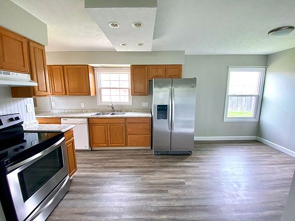 5th image of 2429 Bellfield St