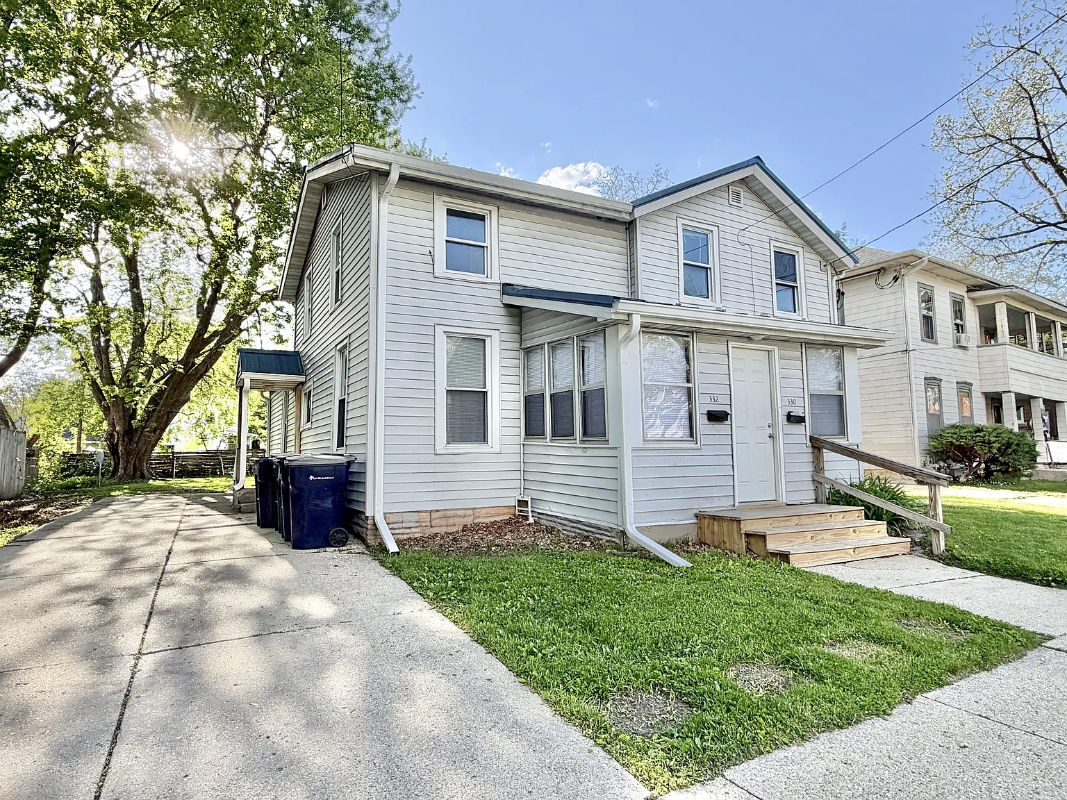 330 Lincoln St - 2 — Photo 3