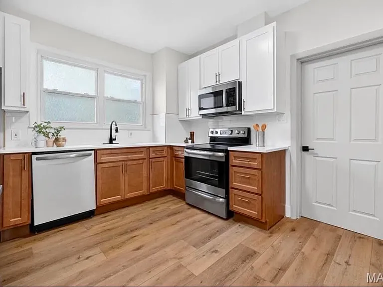 4601 Ray Ave — Photo 9