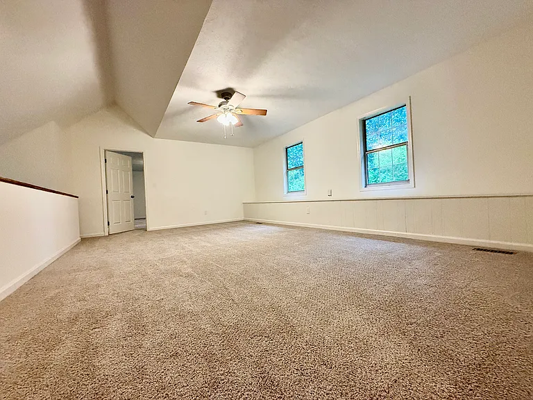 5012 Evelyn Way — Photo 20