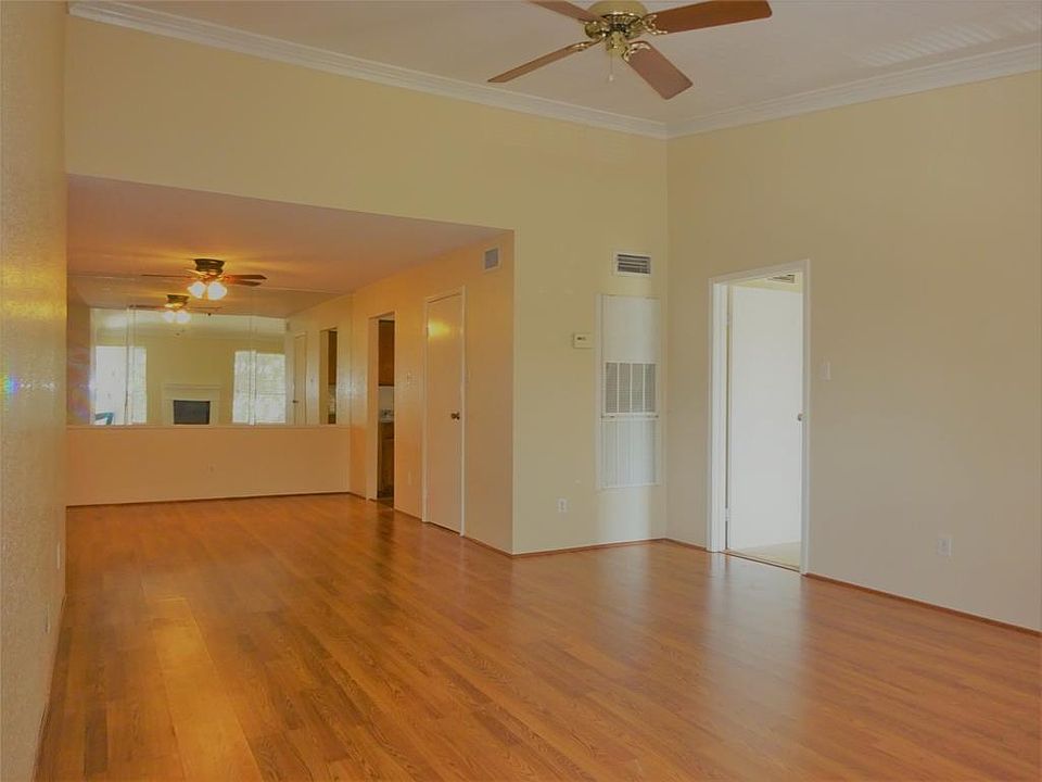 1st image of 7400 Bellerive Dr APT 302