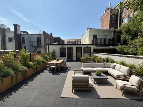 644 Manhattan Ave, Brooklyn, NY