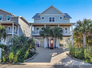 611 Third Street S, Carolina Beach, NC 28428