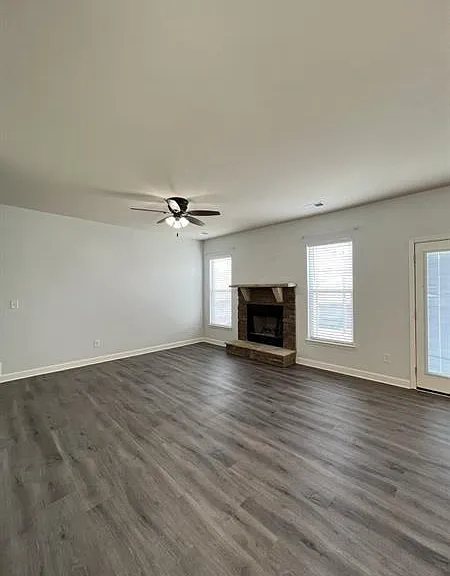 921 Prather Ct — Photo 42