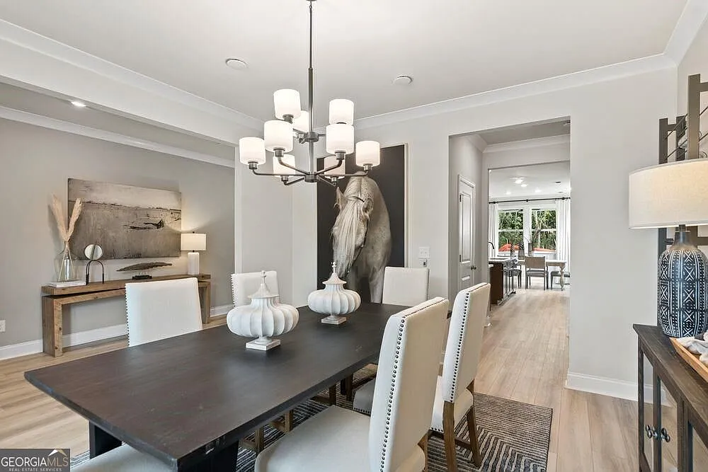 5 bed, 4.0 bath, 3236 sqft, $3,500 — Photo 4