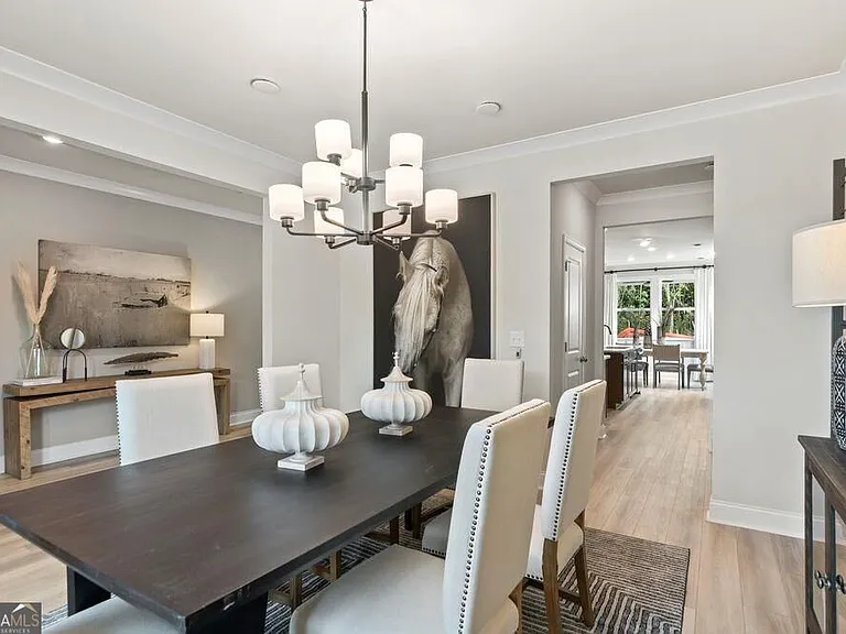 5015 Kennison Way — Photo 4