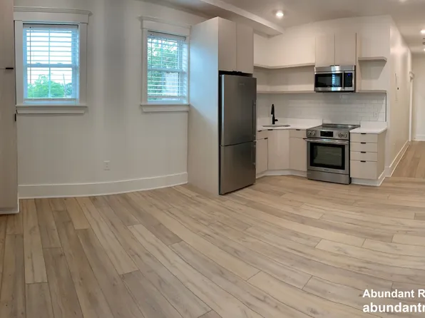 680 Winthrop Ave #1, Revere, MA 02151