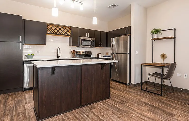1900 at Canterfield Apartment Homes — Photo 7