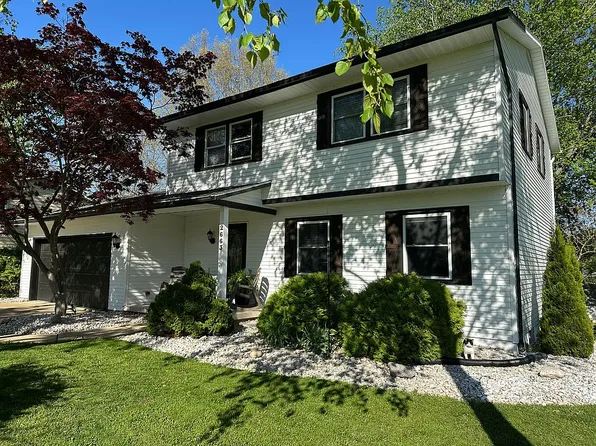 2663 Taylor St, Wooster, OH 44691