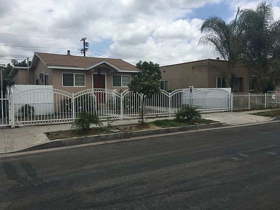 2nd image of 1039 W 65th Pl