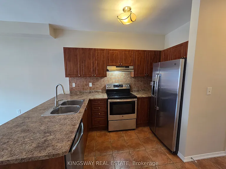28 Tidemore Hts — Photo 6