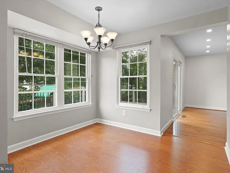 3818 Marquis Pl — Photo 17