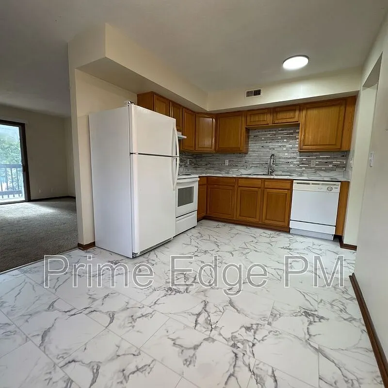 1 bed, 1.0 bath, 692 sqft, $800 — Photo 1