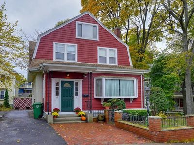 57 Spruce St, Watertown, MA, 02472