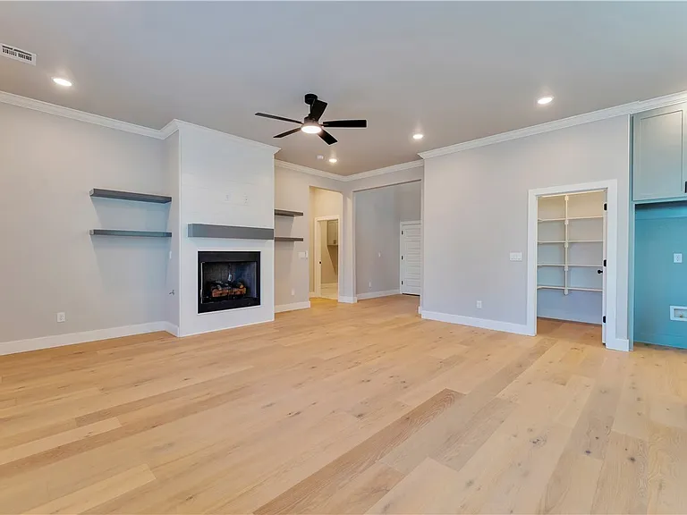 1851 Lotus Rd — Photo 9