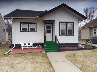 1322 4th Ave S, Moorhead, MN 56560