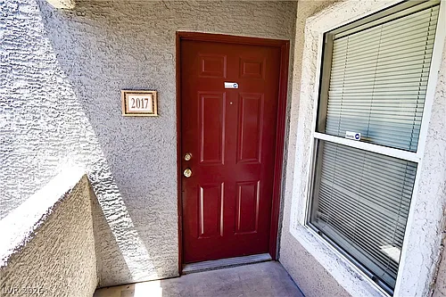 5055 W Hacienda Ave Photo 1