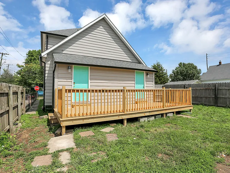 1117 E Naomi St #1119 — Photo 24