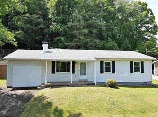 527 Cherokee Dr, Morgantown, WV