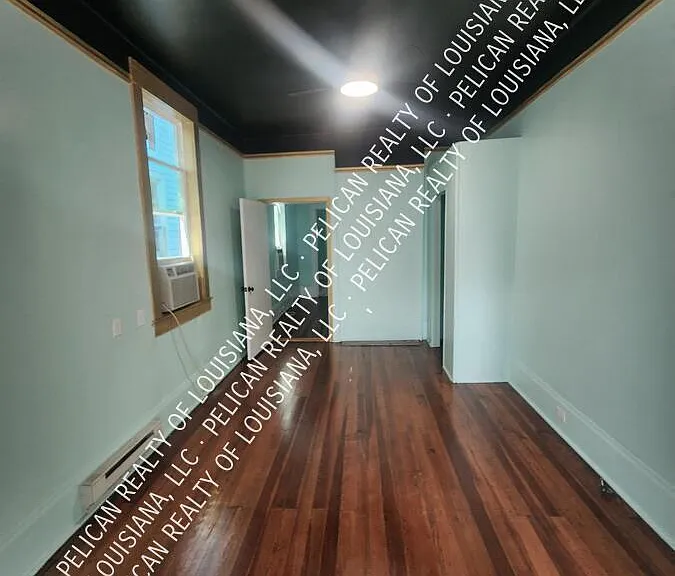 1134-36 Frenchmen St #1134 — Photo 6