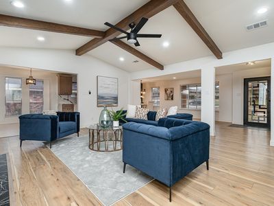 410 Ray Ave, Desoto, TX, 75115