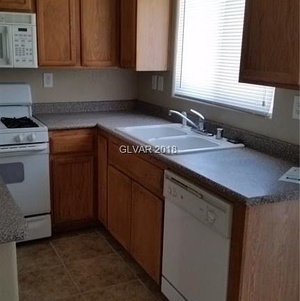 5th image of 4716 Woodland Ave