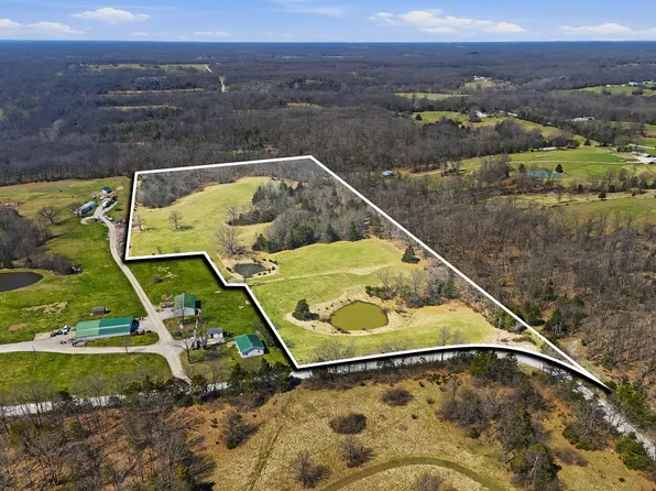 3485 County Road 2965, Clark, MO 65243