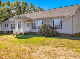 151 Cool Valley Rd, Marietta, SC 29661