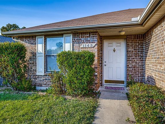 3rd image of 1143 Heather Wood Dr
