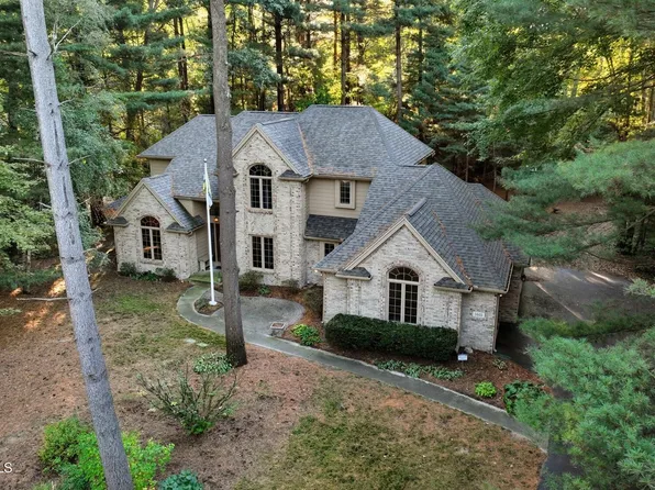 5935 Lynwood Ct, Whitehouse, OH 43571