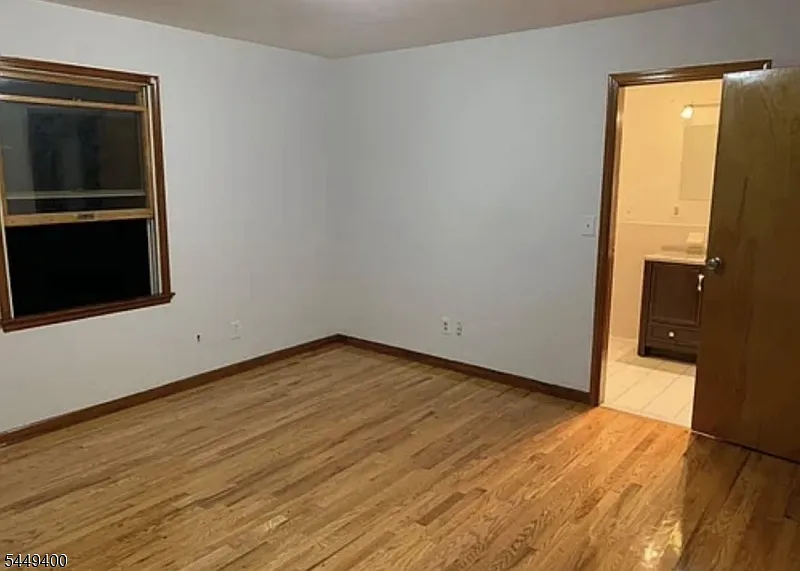 3 bed, 2.0 bath, $2,700 — Photo 2