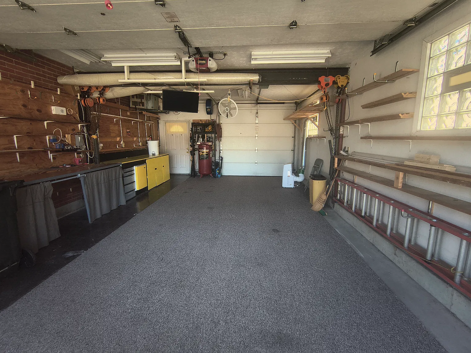 5 bed, $2,000 — Photo 4