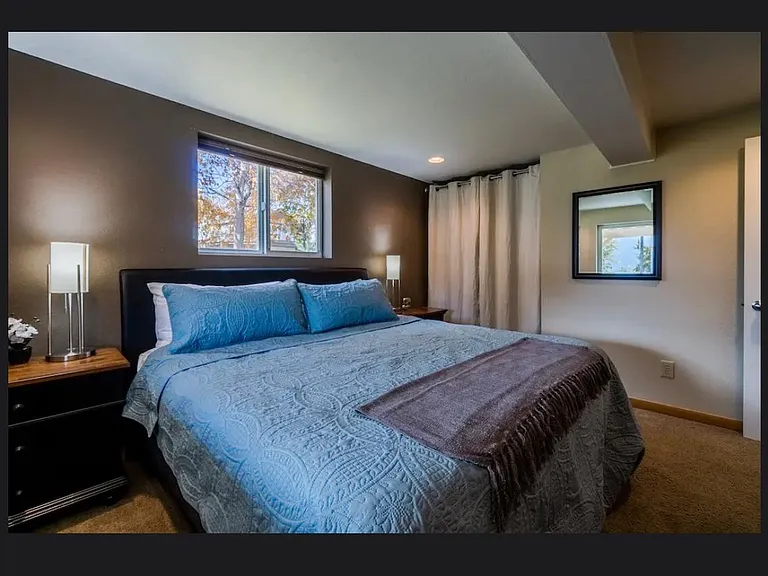 595 Green Ave — Photo 23