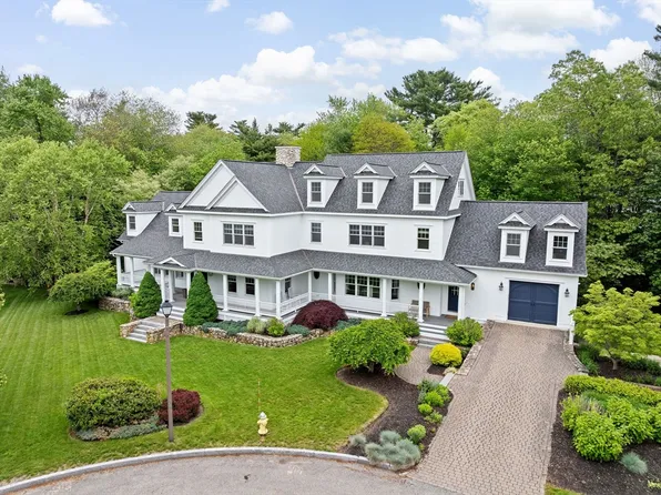 54 Garrison Dr, Scituate, MA 02066