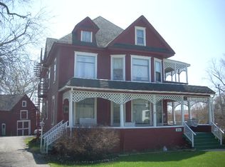 231 E Maple Ave, Mundelein, IL