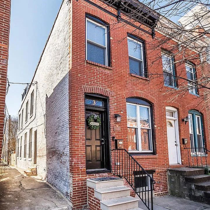 1st image of 3 W Randall St