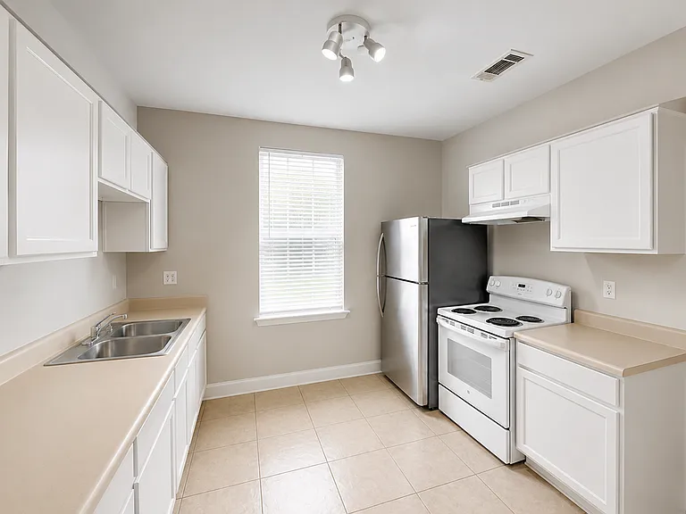 8409 Apple St #8409 — Photo 5