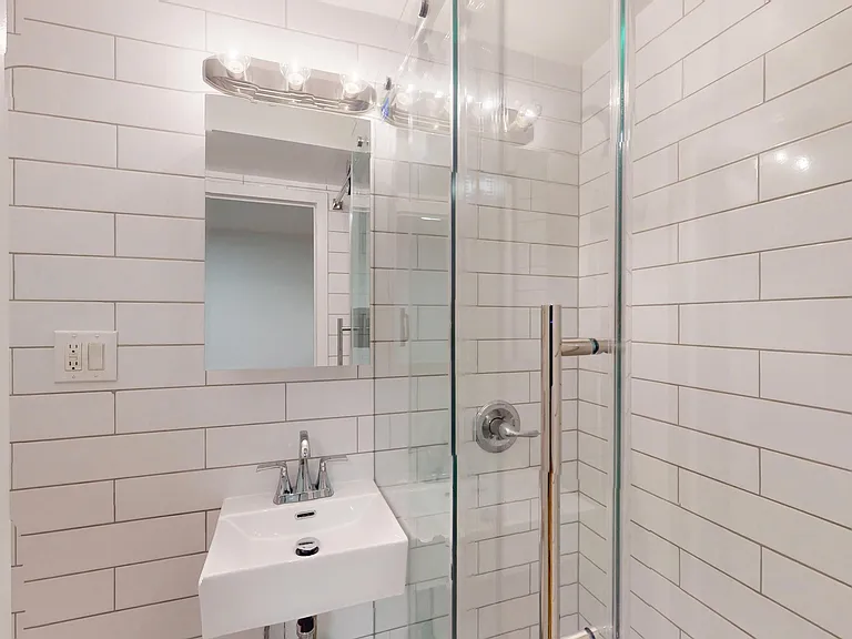 415 E 73rd St #4B — Photo 8