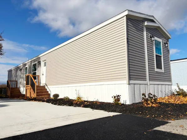 7042 W Main Road Site #43, Lima, NY 14485