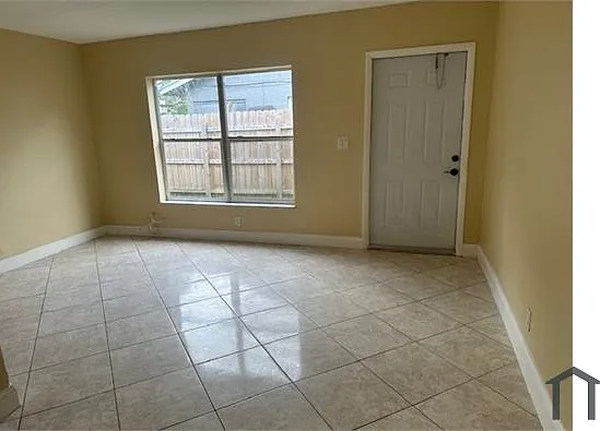 2200 NW 15th Ave #4D — Photo 9