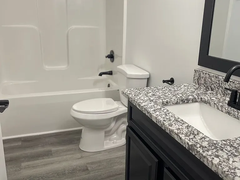 1395 Willow Creek Ln — Photo 18