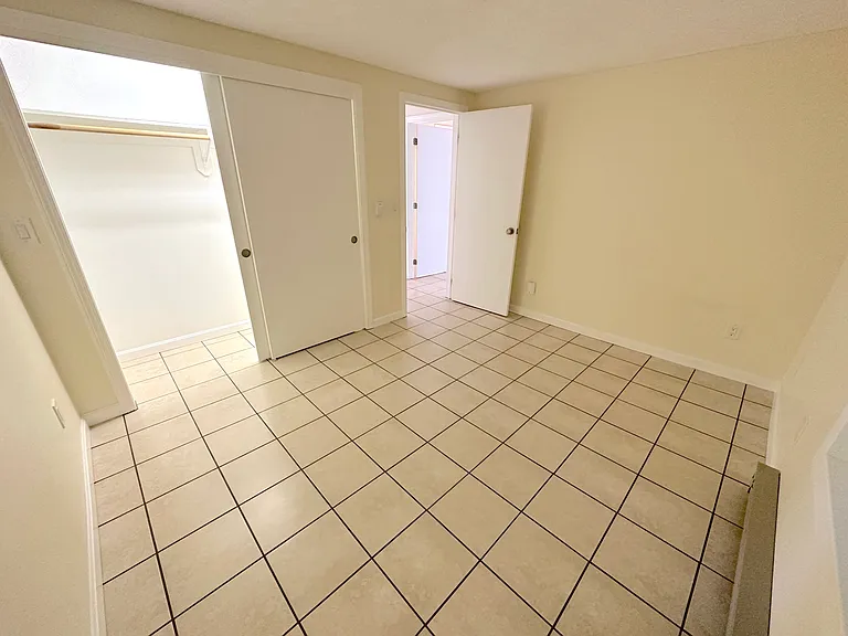 260 Elm St #A — Photo 17