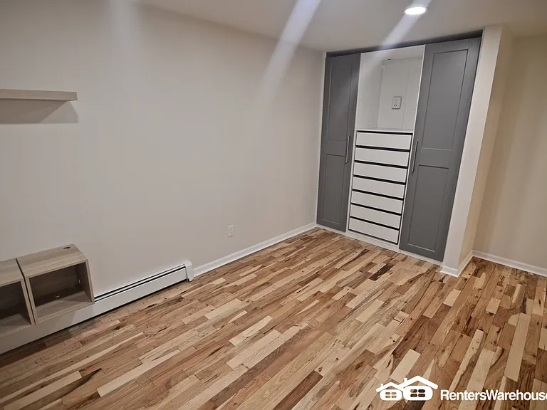 4201 Lakeside Ave N #111 — Photo 10