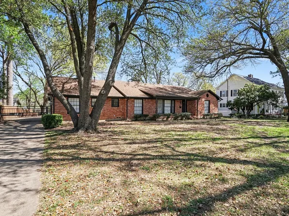 304 Elm Dr, Terrell, TX 75160