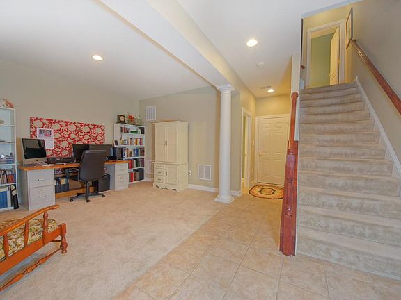 3rd image of 10648 Bristow Station Dr
