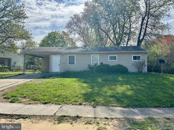 21 Wayne Dr, Dover, DE 19901