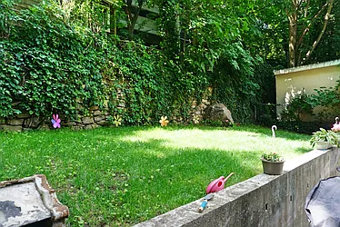 Rented by OOAKB&F INC