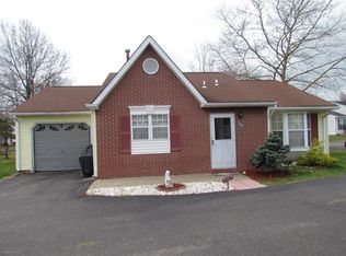 34 Edgeware Close #1000, Freehold, NJ 07728