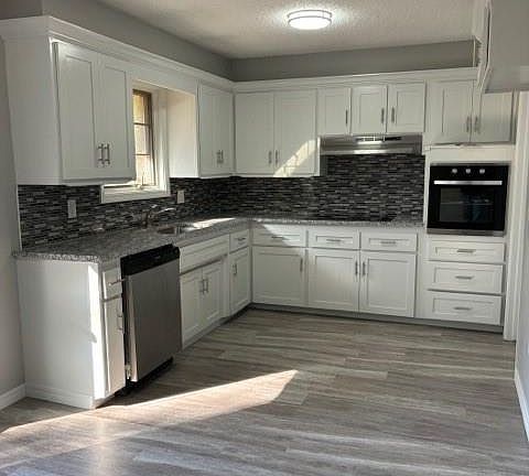 4th image of 6704 NW 57th St