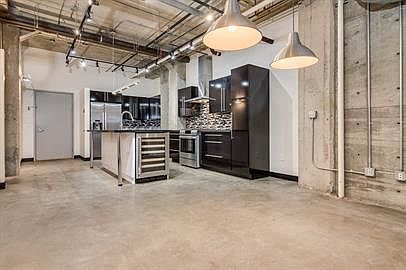 3rd image of 328 W 200 S APT 103